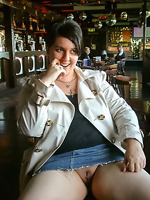 LolaBootyLuv bitch Stamp Behind the scenes